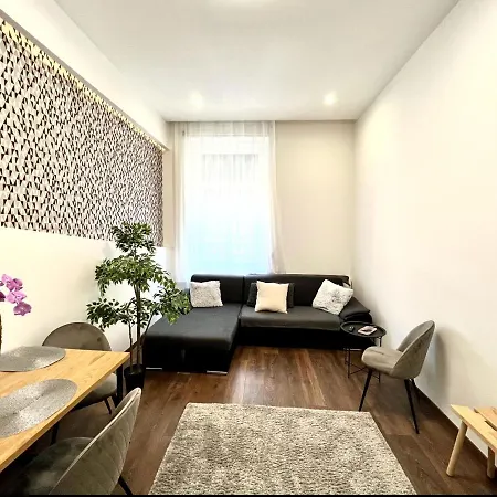 Wonderful Design Apartment In The City Centre Budapest Exterior photo