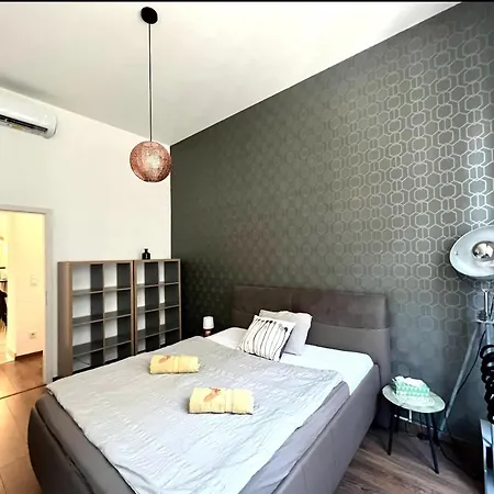Wonderful Design Apartment In The City Centre Budapest Exterior photo